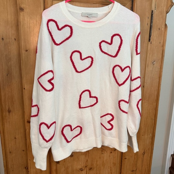 Loft White Crewneck W/Pink Hearts Very Soft & Cozy Romantic Feminine Suze XL - Picture 1 of 9